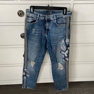 ZARA patch embroidered straight leg jean
